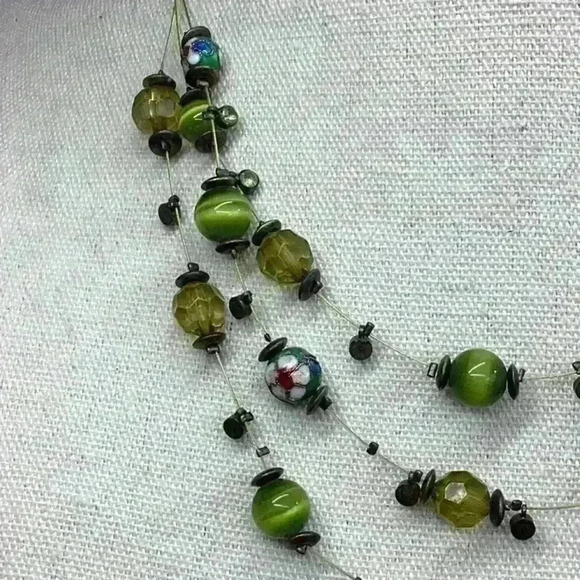Vintage Cloisonné and Green Glass Beaded Wire Necklace - Picture 4 of 4
